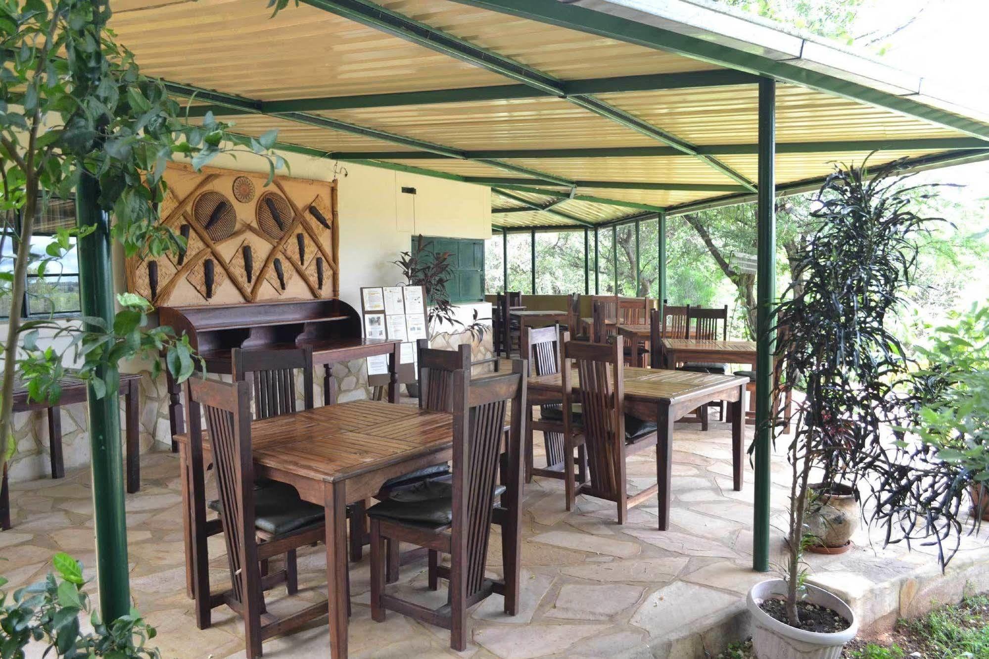 Tambuti Lodge 룬두 외부 사진